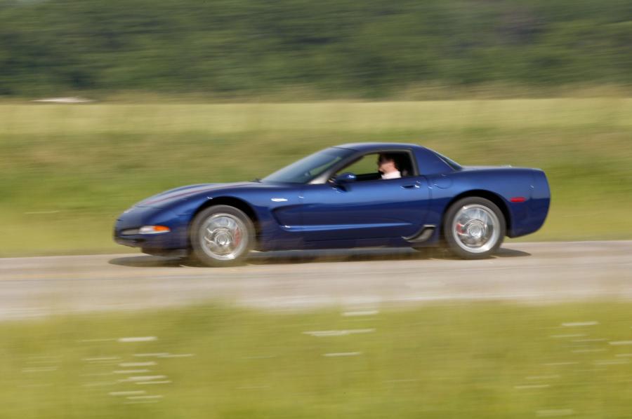  Chevrolet Corvette Z06 2001 года  (фото 28 из 73)